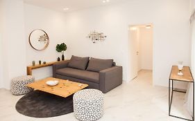 Comfortable Apartment In Athens Downtown